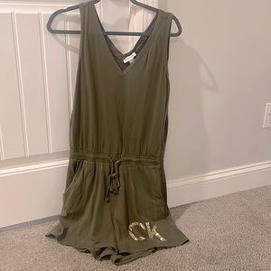Calvin Klein romper, size m, worn once, olive green
